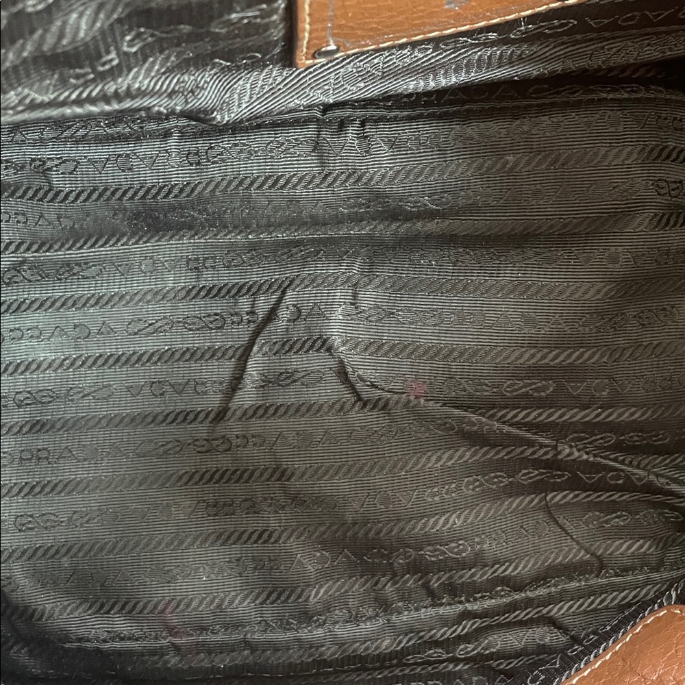 PRADA leather Vitello bag - Picture 6 of 13
